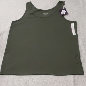 Ava & Viv Olive Green Tank Top. 4X (New With Tag)
